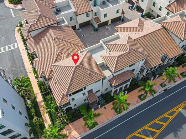 4260 NW 82nd Ave, Doral FL 33166