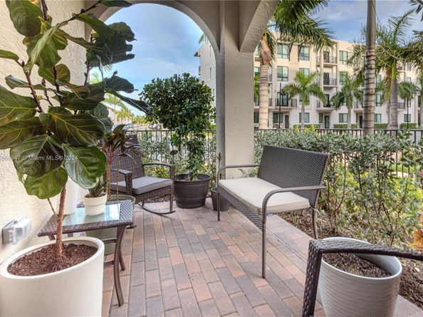 4260 NW 82nd Ave, Doral FL 33166