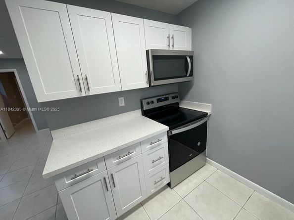 1905 Miami Rd, Fort Lauderdale FL 33316