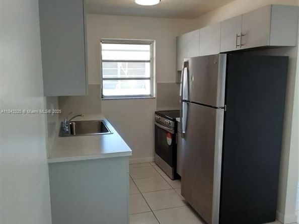 1905 Miami Rd, Fort Lauderdale FL 33316