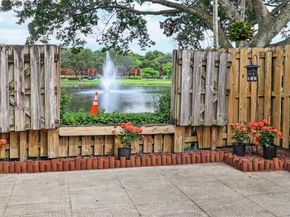 9977 NW 6th Ct 9977, Plantation FL 33324