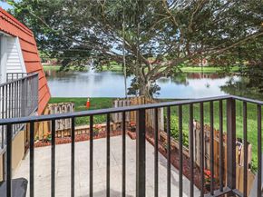 9977 NW 6th Ct 9977, Plantation FL 33324