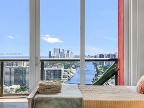 2600 E Hallandale Beach Blvd T3103, Hallandale Beach FL 33009