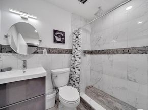 521 W Evanston Cir, Fort Lauderdale FL 33312