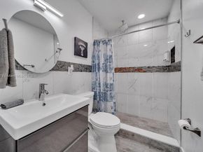 521 W Evanston Cir, Fort Lauderdale FL 33312