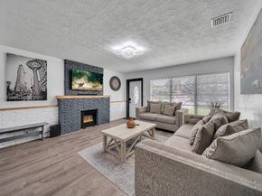 521 W Evanston Cir, Fort Lauderdale FL 33312