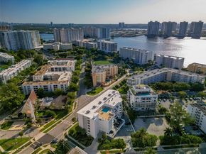 17800 Atlantic Blvd 402, Sunny Isles Beach FL 33160