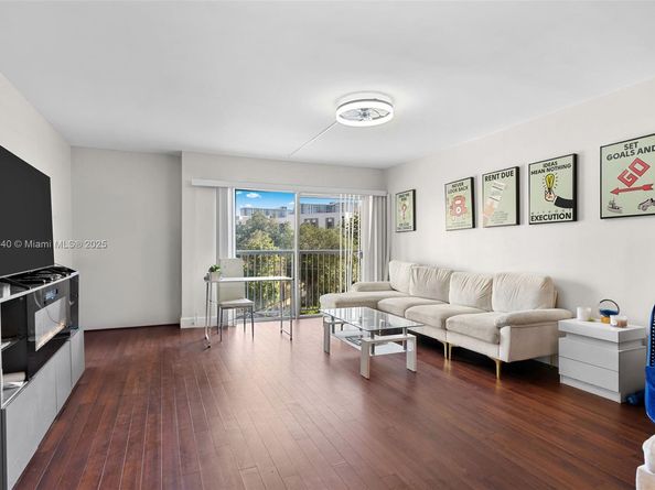 17800 Atlantic Blvd 402, Sunny Isles Beach FL 33160
