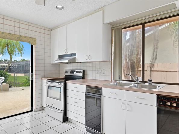 14604 SW 60th Ter, Miami FL 33183