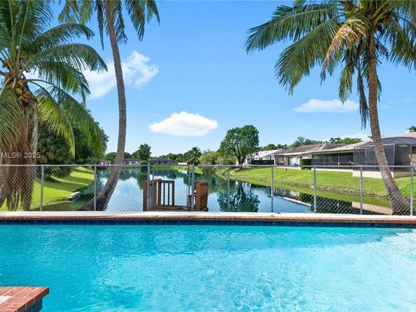 14604 SW 60th Ter, Miami FL 33183