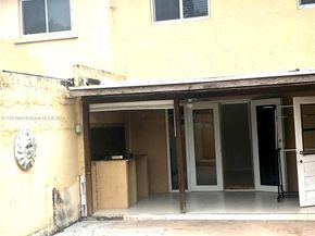 9633 SW 20th Ter 9633, Miami FL 33165