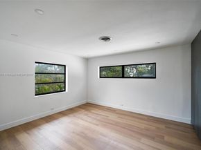 253 Bal Cross Dr, Bal Harbour FL 33154