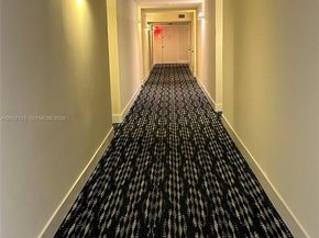 540 Brickell Key Dr 1809, Miami FL 33131