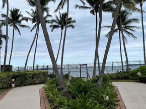 540 Brickell Key Dr 1809, Miami FL 33131