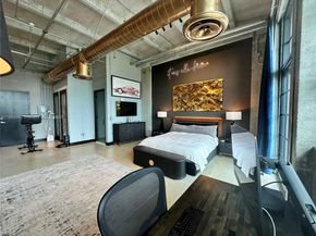1749 NE Miami Ct 405, Miami FL 33132