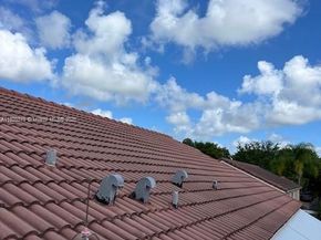 1988 SE 12th St, Homestead FL 33035