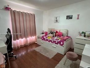 1988 SE 12th St, Homestead FL 33035
