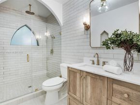 1161 Sunset Dr, Coral Gables FL 33143