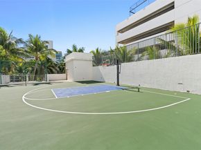 3029 NE 188th St 1019, Aventura FL 33180