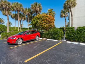 3300 S Ocean Blvd 207N, Palm Beach FL 33480