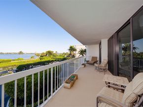 3300 S Ocean Blvd 207N, Palm Beach FL 33480
