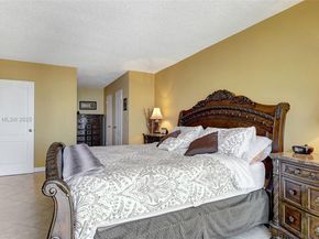 322 Buchanan St 907, Hollywood FL 33019