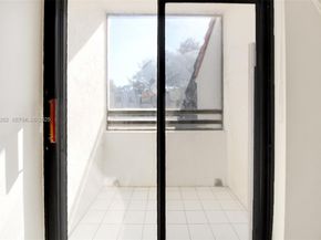 3553 Magellan Cir 3171, Aventura FL 33180