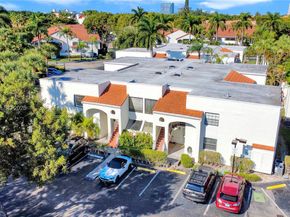 3553 Magellan Cir 3171, Aventura FL 33180