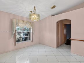 1306 NW 125th Ter, Sunrise FL 33323