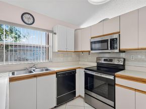 1306 NW 125th Ter, Sunrise FL 33323