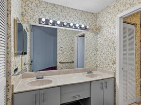 1306 NW 125th Ter, Sunrise FL 33323