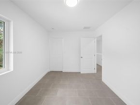 529 NW 56th St, Miami FL 33127