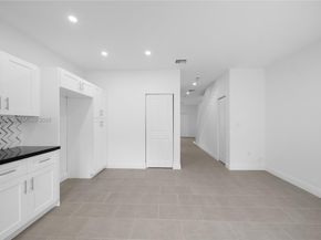 529 NW 56th St, Miami FL 33127