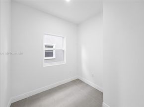 529 NW 56th St, Miami FL 33127