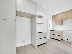 12621 NW 22nd Ct, Miami FL 33167