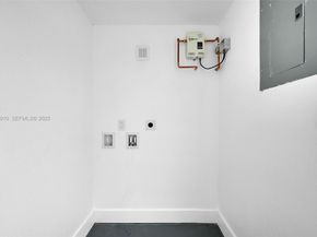 12621 NW 22nd Ct, Miami FL 33167