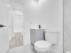 12621 NW 22nd Ct, Miami FL 33167