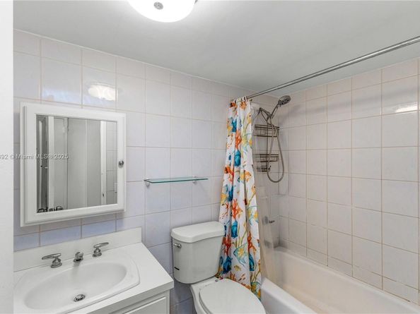1228 West Ave 906, Miami Beach FL 33139
