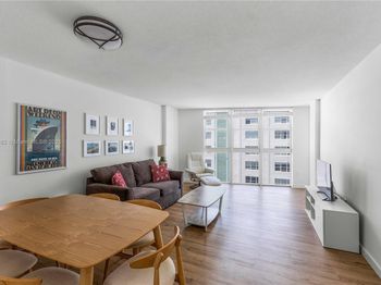 1228 West Ave