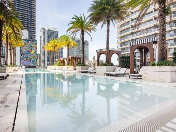 801 S Miami Ave 1703, Miami FL 33130