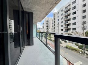 201 SW 17th Rd 304, Miami FL 33129