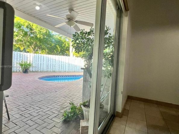 5110 SW 153rd Pl N, Miami FL 33185