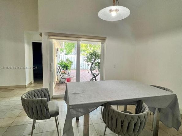 5110 SW 153rd Pl N, Miami FL 33185