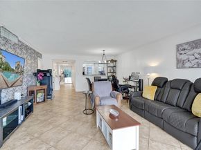 3150 N Palm Aire Dr 501, Pompano Beach FL 33069