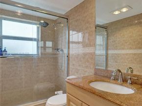 3150 N Palm Aire Dr 501, Pompano Beach FL 33069