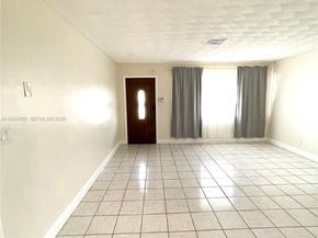 6614 SW 20th St, Miramar FL 33023