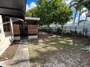 6614 SW 20th St, Miramar FL 33023