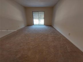257 S Cypress Rd 438, Pompano Beach FL 33060
