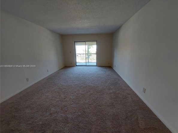257 S Cypress Rd 438, Pompano Beach FL 33060