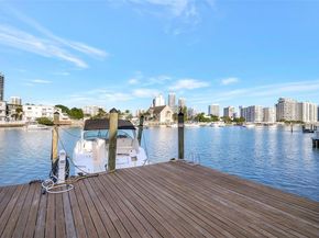 6881 Bay Dr 7, Miami Beach FL 33141